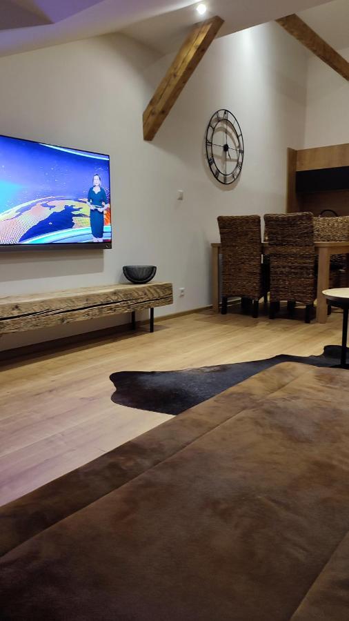 Ltm Apartman Spišská Nová Ves 外观 照片